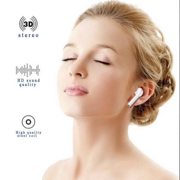 Безжични слушалки AirPods i11 TWS - със зареждащ кейс