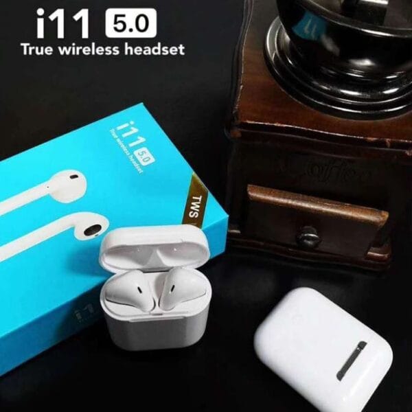Безжични слушалки AirPods i11 TWS - със зареждащ кейс