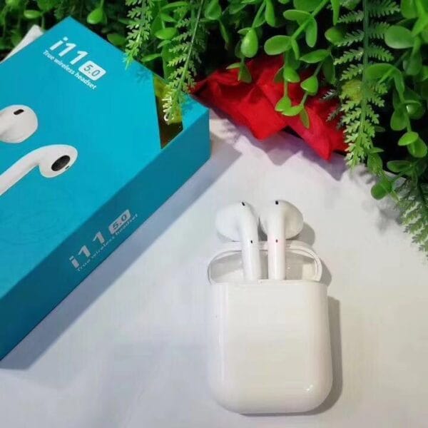 Безжични слушалки AirPods i11 TWS - със зареждащ кейс