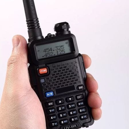 Професионална двубандова радиостанция Baofenk UV-5R