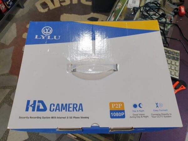 LYLU Комплект за видеонаблюдение - 8 канален DVR с 8 камери връзка с интернет и 3G