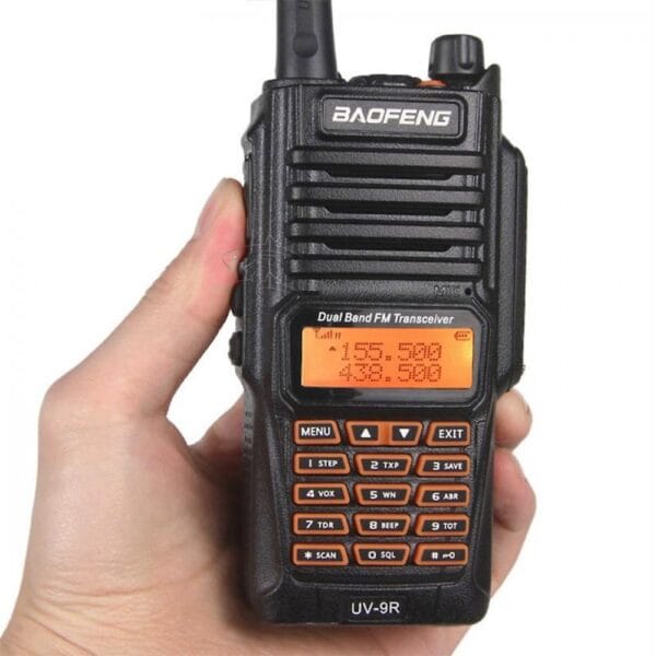 ВОДОУСТОЙЧИВА ДВУБАНДОВА РАДИОСТАНЦИЯ BAOFENG UV-9R 5W