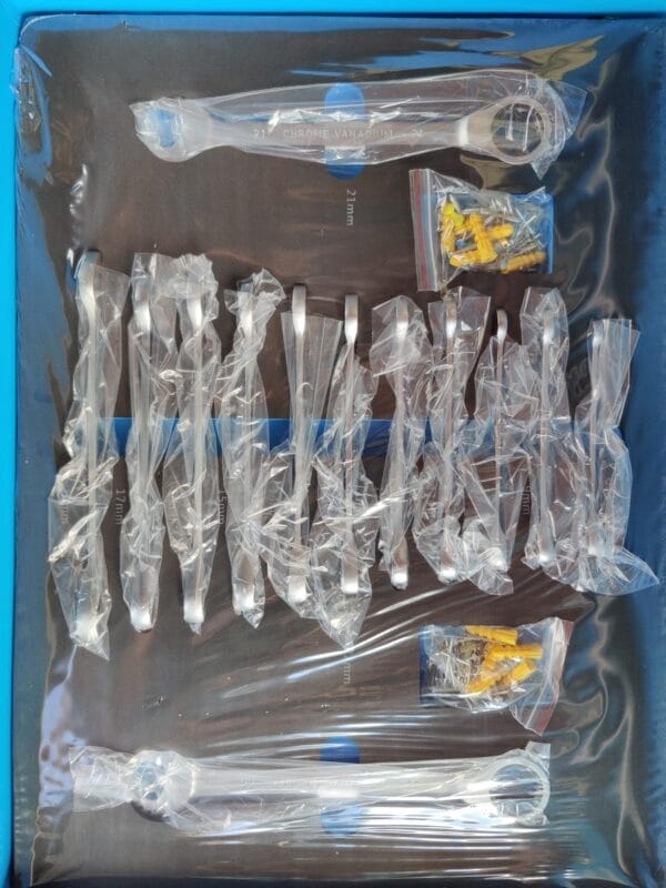 Немски Шкаф количка с инструменти 7 чекмеджета - 5 пълни StanWerk