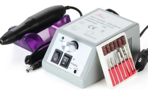Комплект за маникюр и педикюр Mercedes 2000 Manicure and pedicure set