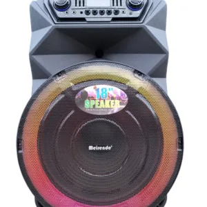 Караоке колона Meirende 18" с 2 микрофона 500W